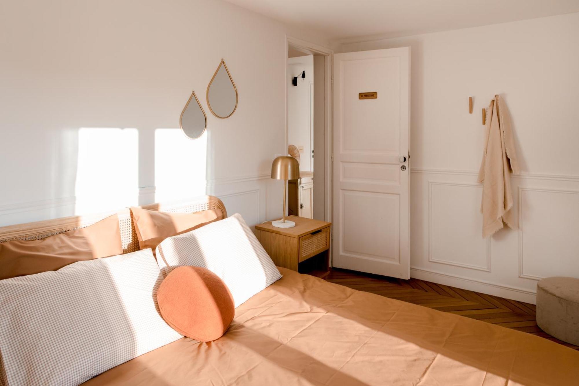 Logement Entier Ou A Partager Dans Maison Familiale A Rueil Malmaison, Proche De Paris La Defense Dış mekan fotoğraf